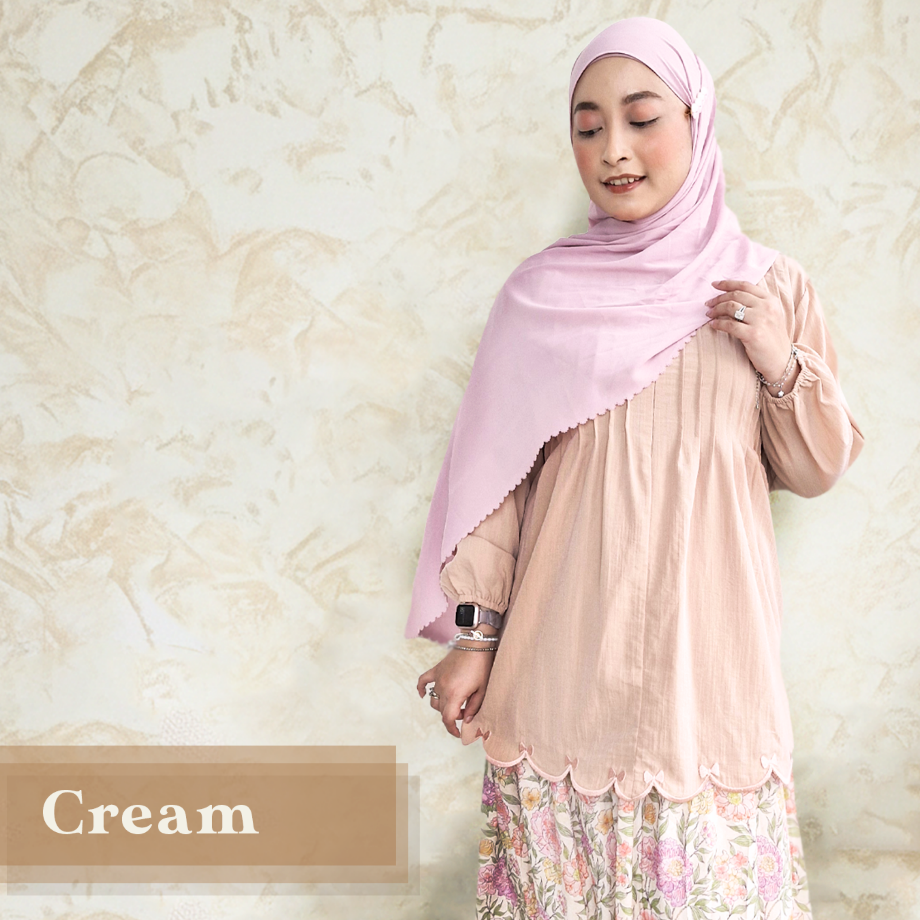 Fatin Plain Pleated Top