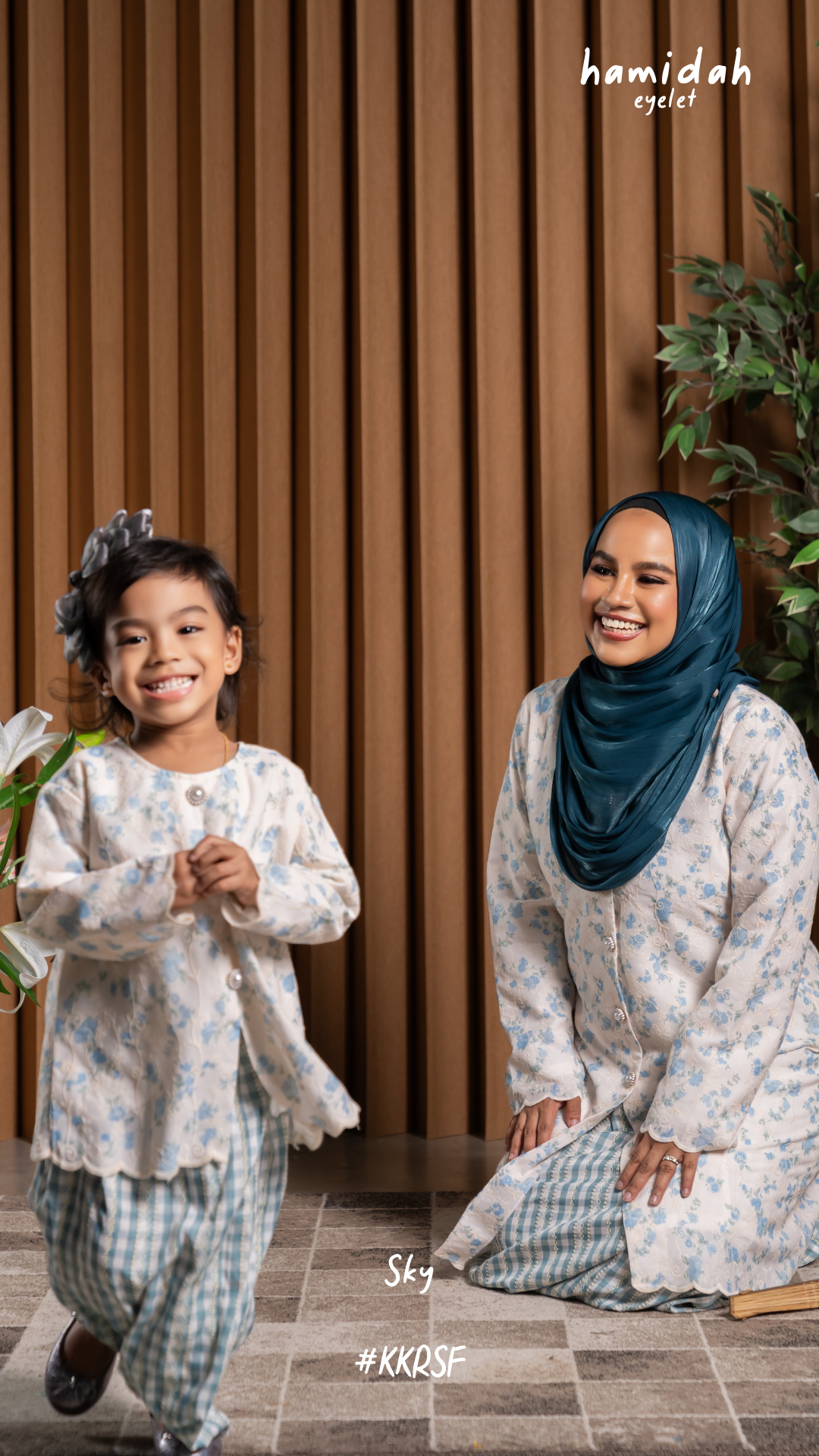 Hamidah Eyelet Kebarung Mom & Daughter Set