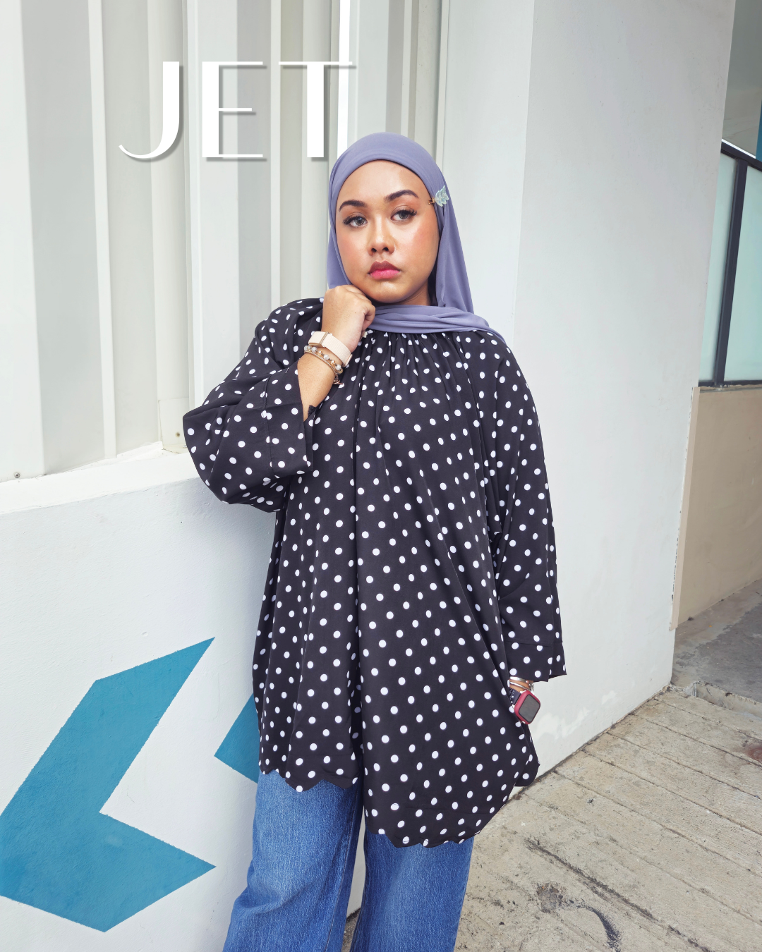 Ryla Raglan Scallop Tunic Top