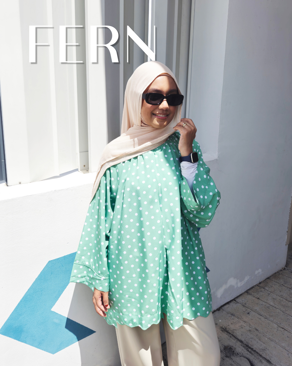 Ryla Raglan Scallop Tunic Top