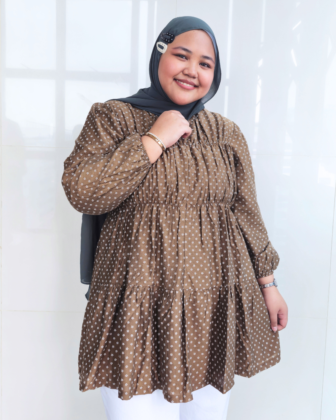 ⁠Blaire Smock Top