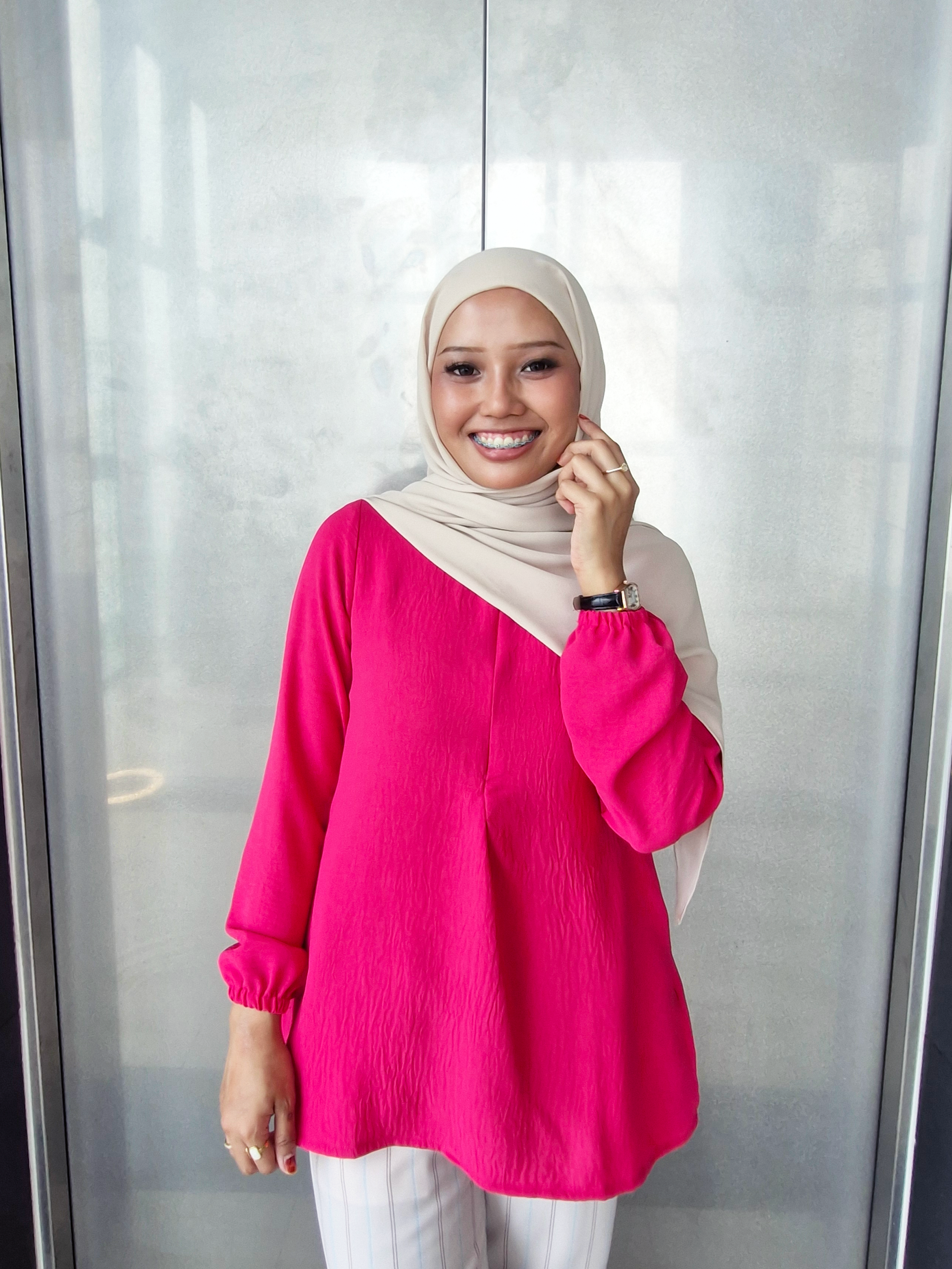 Thea Crinkle Basic Top
