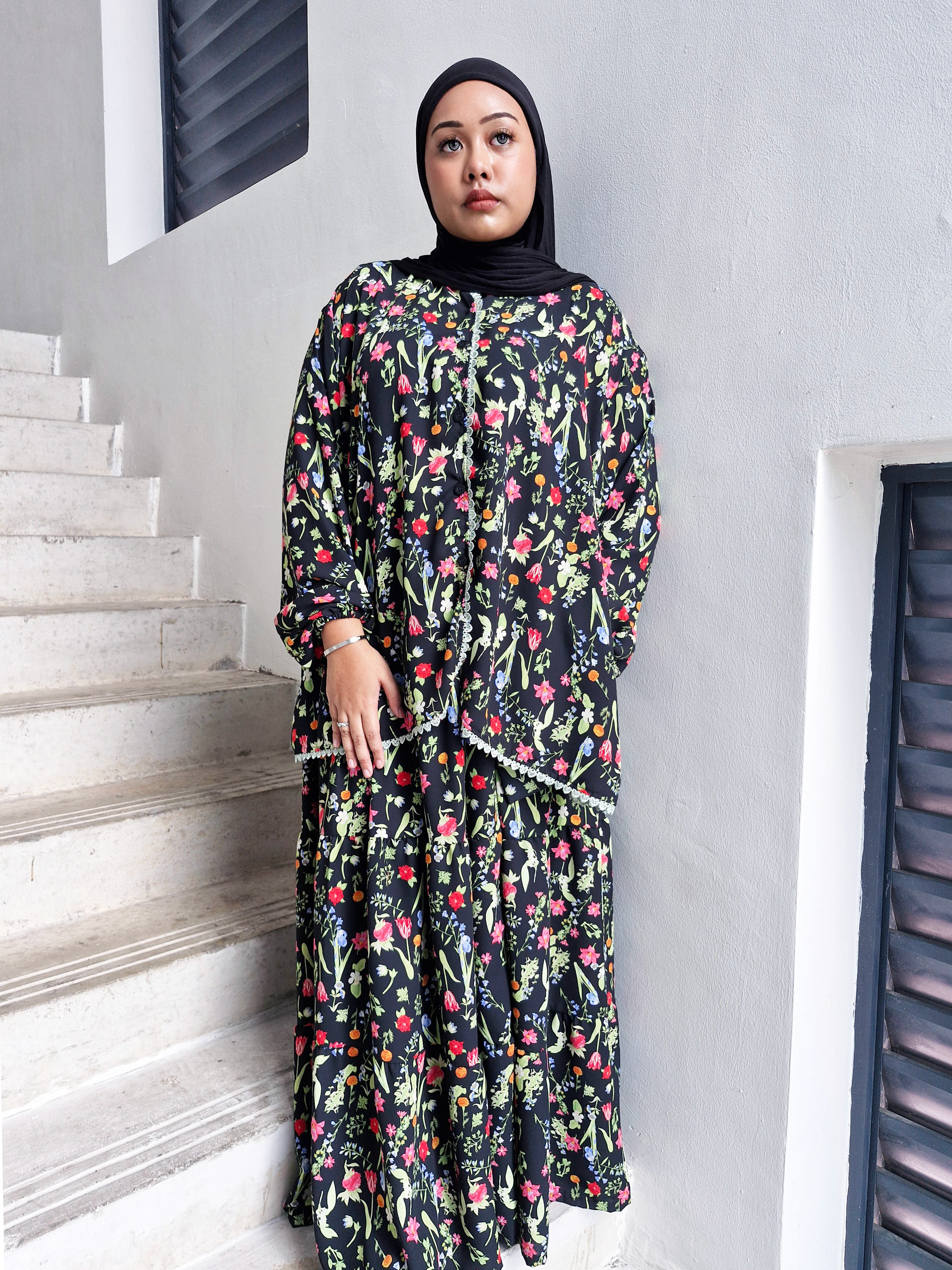 Thalia Lace Skirt Set