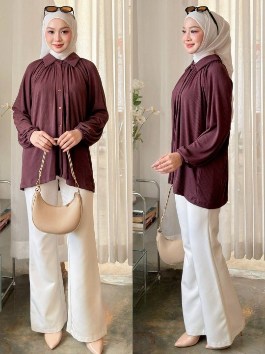 Holly Raglan Blouse