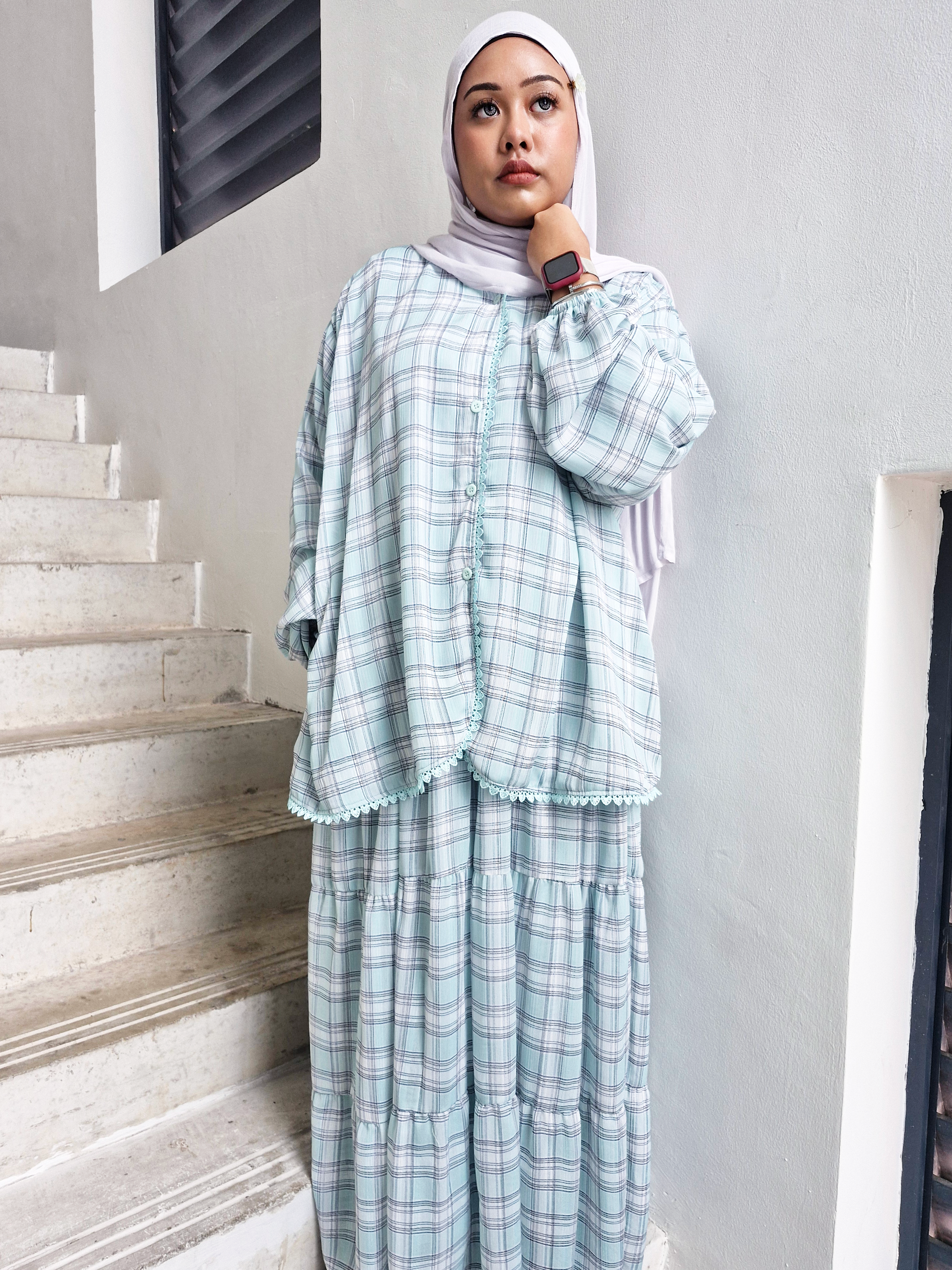 Thalia Lace Skirt Set