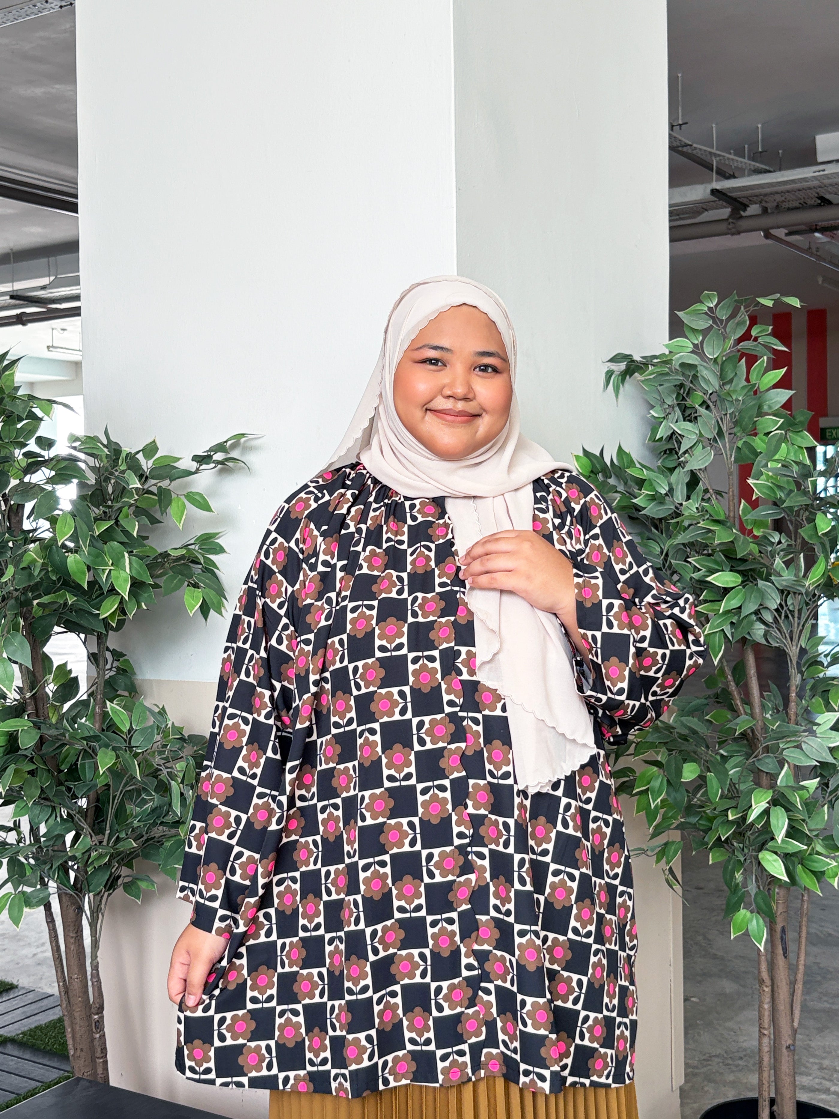 Sora Scallop Opah Top