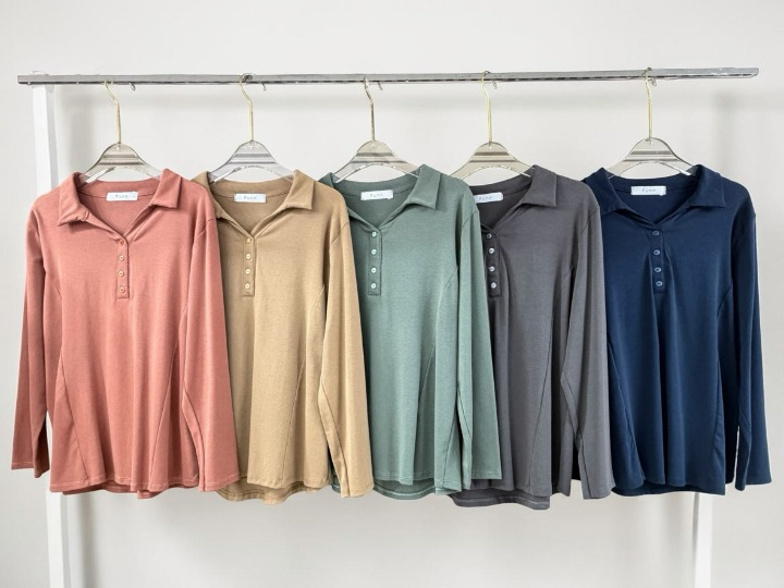Puteri Collared Shirt