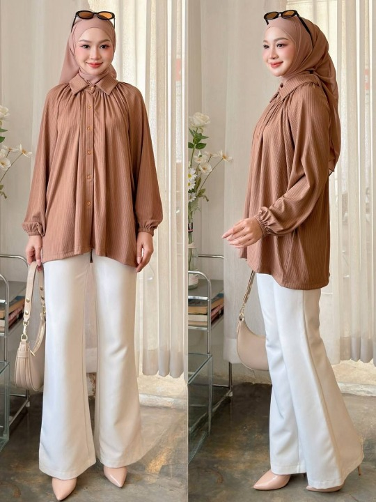 Holly Raglan Blouse